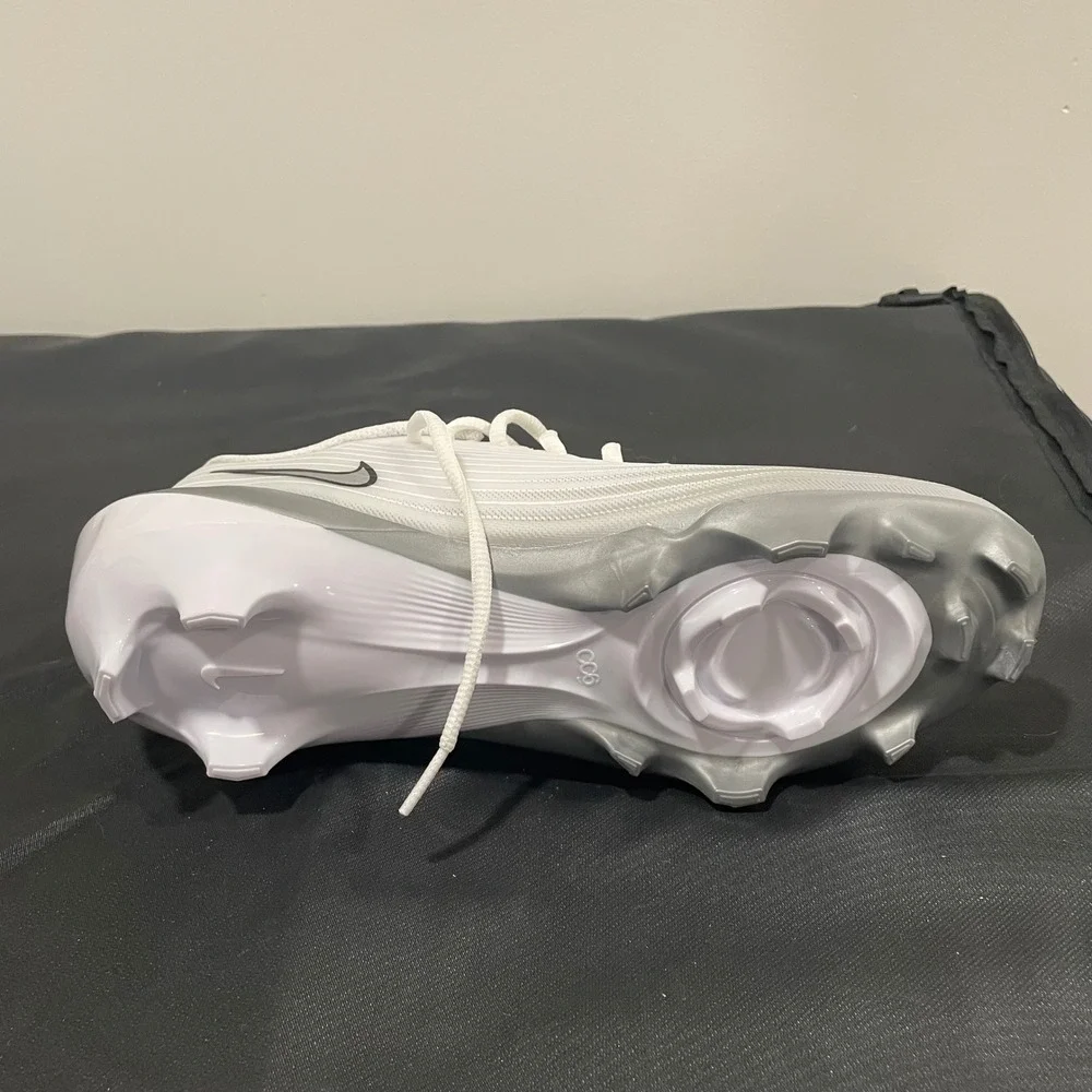 Nike Vapor Edge Shark 2 Football Cleats White Grey FB3303-100 Mens Size 8